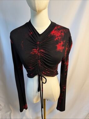 Ruched Drawstring Black and Red Tie-Dye Long Sleeve Crop Top